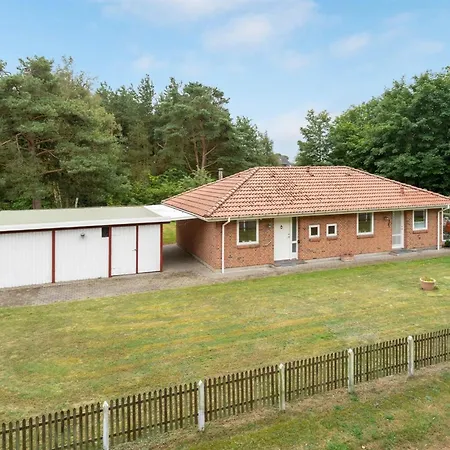 Maksimilian - 1-5km From The Sea By Interhome *